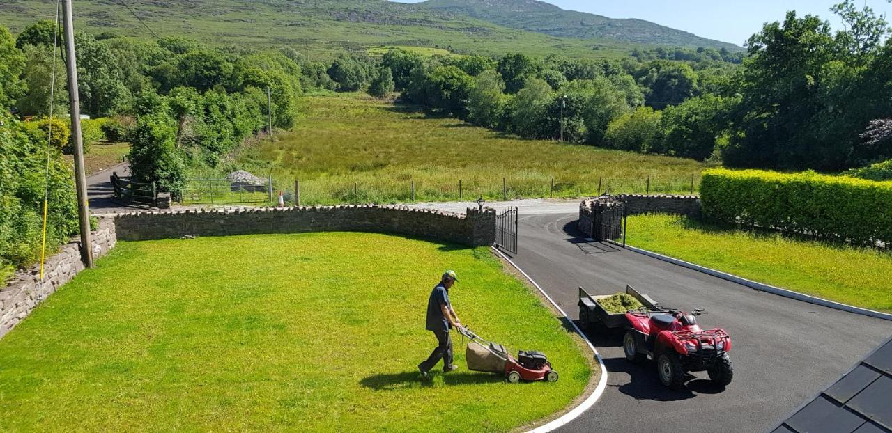 Mountain View Bed & Breakfast, Kenmare, Co. Kerry, Ireland Экстерьер фото